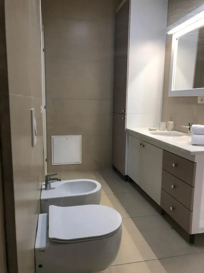 Rents-A-View Luxury Apartment @Gc Resort, Albania Palase 0*,  Albanien