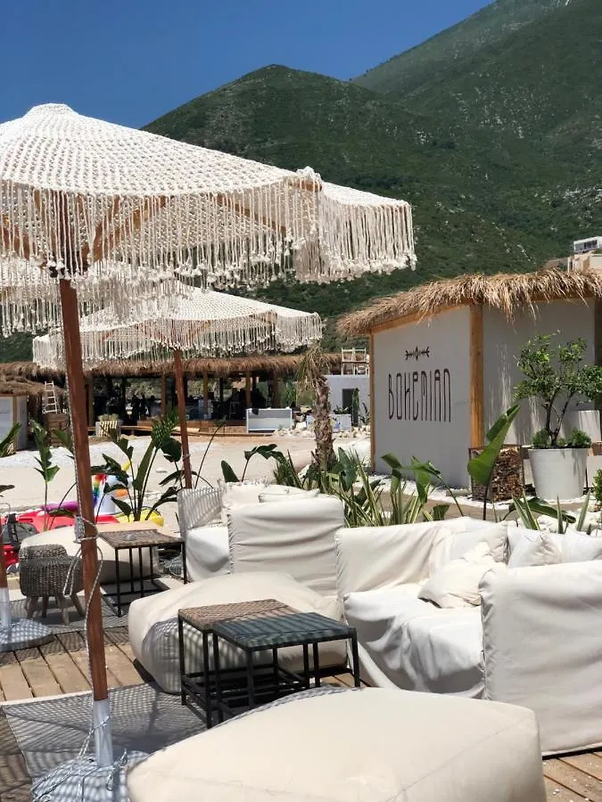 Rents-A-View Luxury Apartment @Gc Resort, Albania Palase